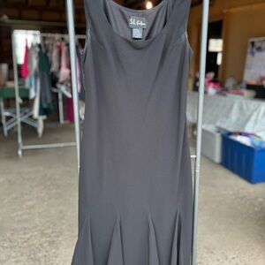 SL Fashions Elegant Black Midi Dress